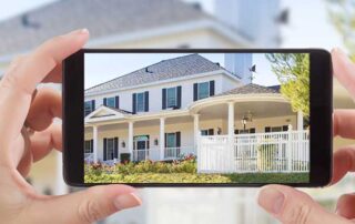 Does a Contractor Need Permission to Post Photos on Instagram?